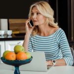 Lady on a call to a nutritional therapist
