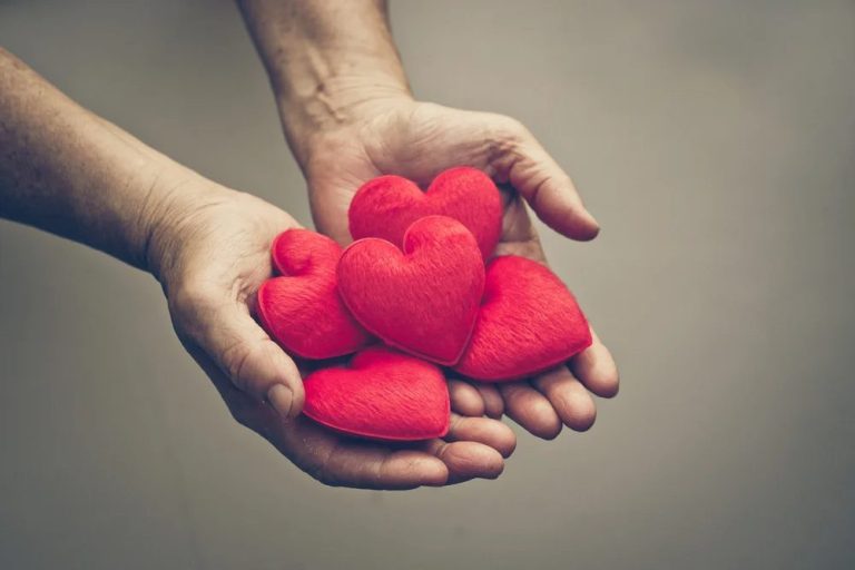 Love Your Heart: Tips on How to Keep Your Heart Healthy