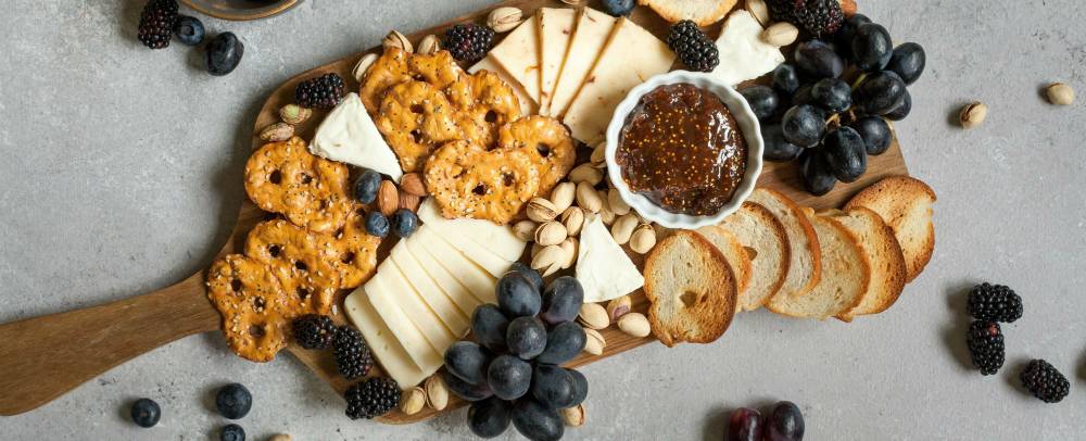 food intolerance to yeast nuts dairy gluten fruit